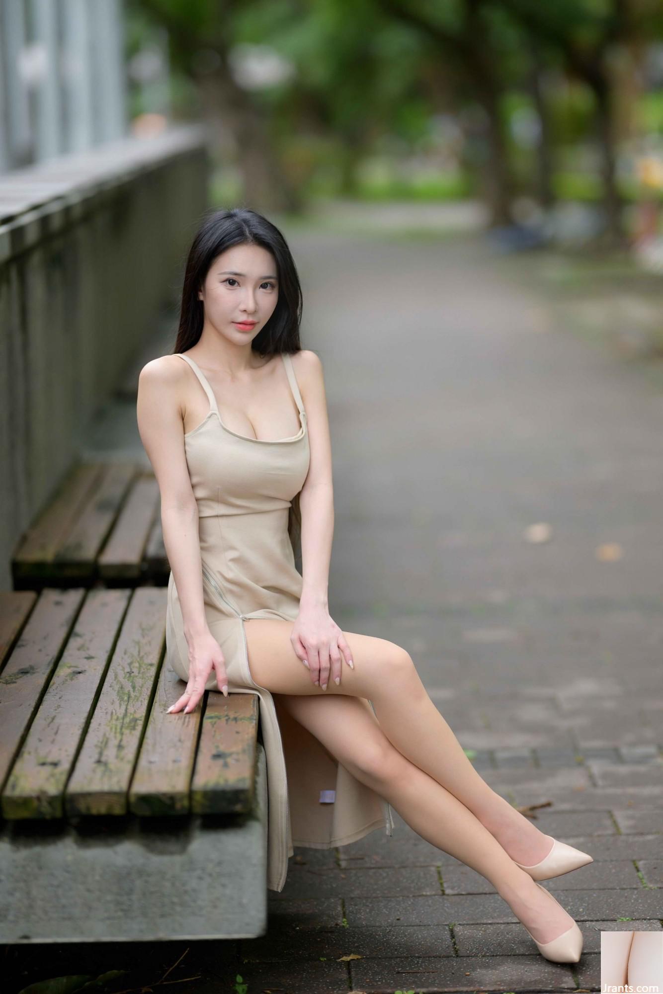 (လှပသောခြေထောက်များအပို) Long-Legged Model Yunas High-Slit Long စကတ်များ (128p)