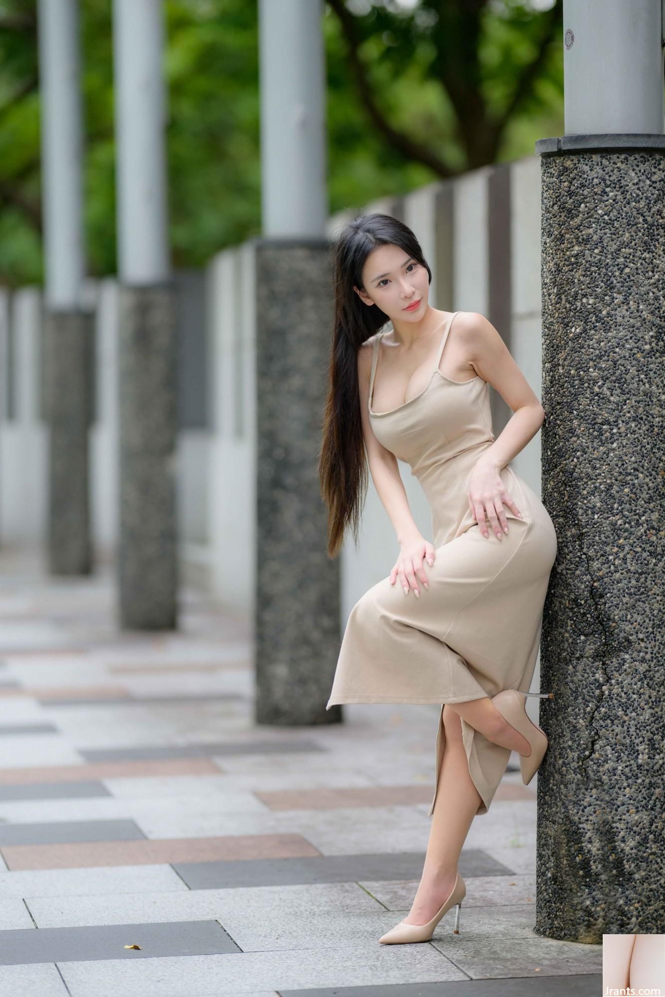 (လှပသောခြေထောက်များအပို) Long-Legged Model Yunas High-Slit Long စကတ်များ (128p)