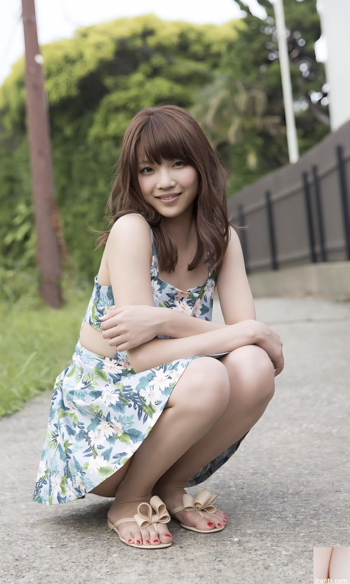 (Miki Ozaki) Le gambe non scientifiche e belle sono irresistibili (21p)