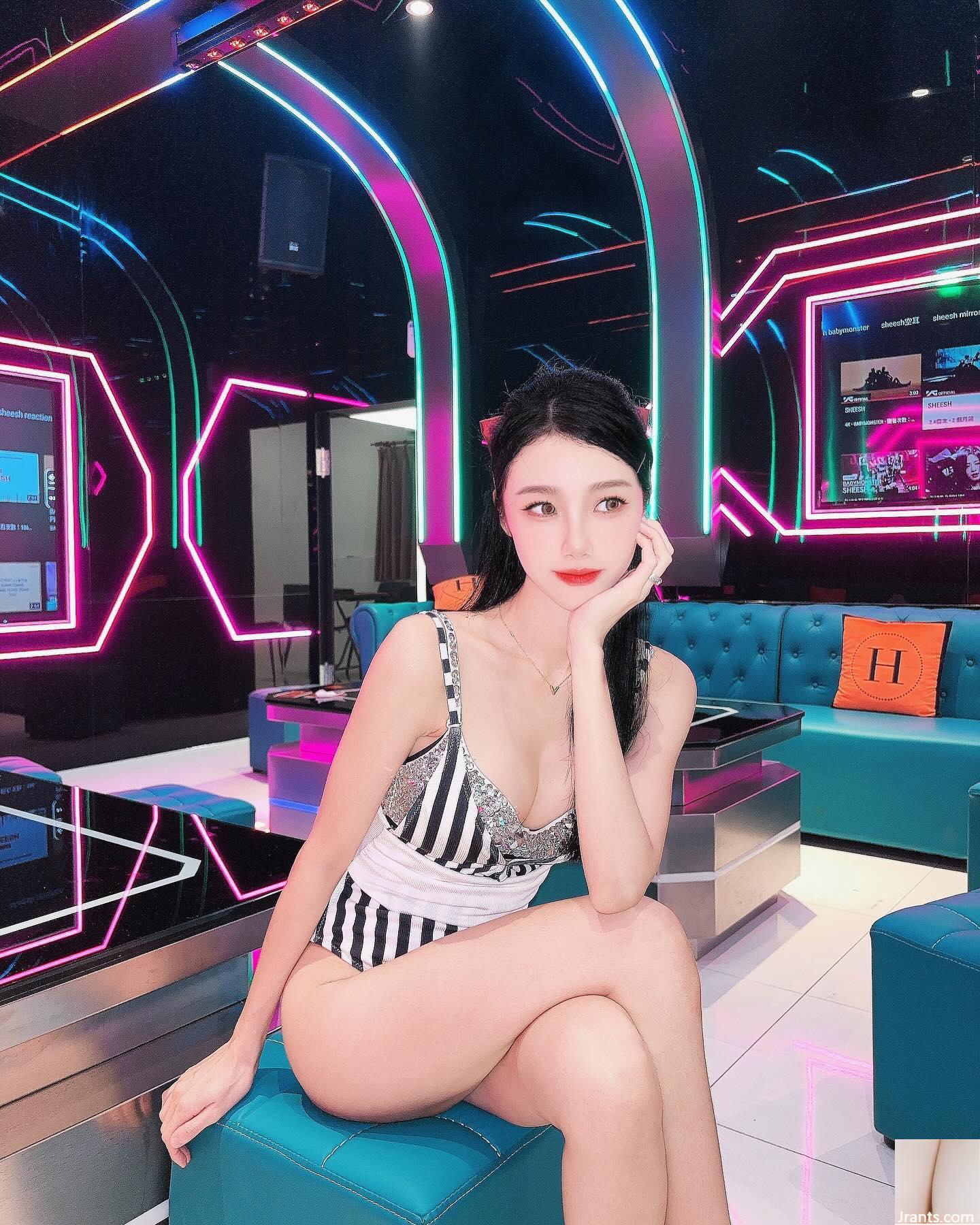 La bella dea &#8220;Zhang Xuan_erica&#8221; ​​sta seducendo la sua sensualità (20p)