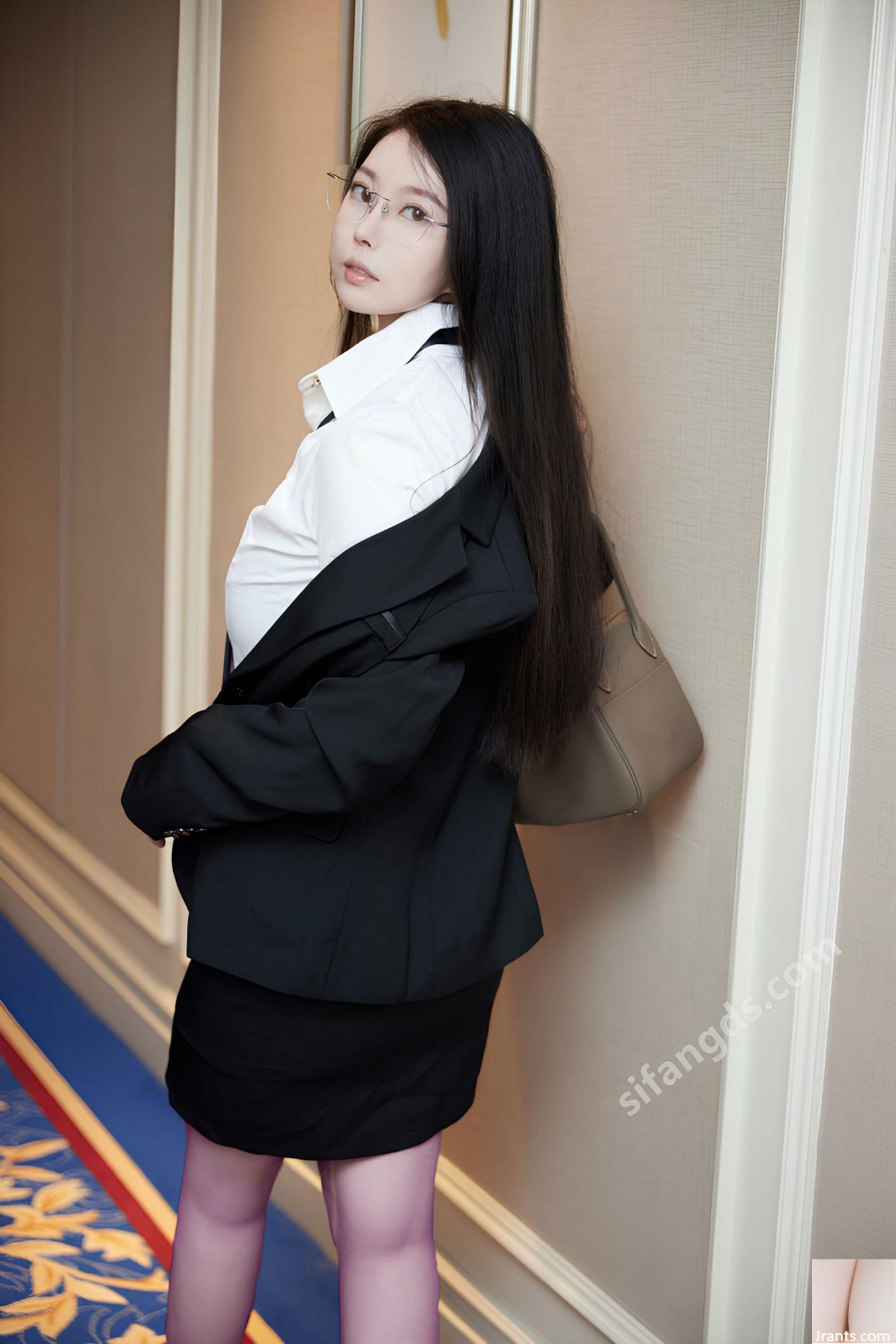 (Xiuren Extra) Xiuren Beautiful Model Bai Ruxue &#171;Официальный визит в отель OL&#187; (93p)