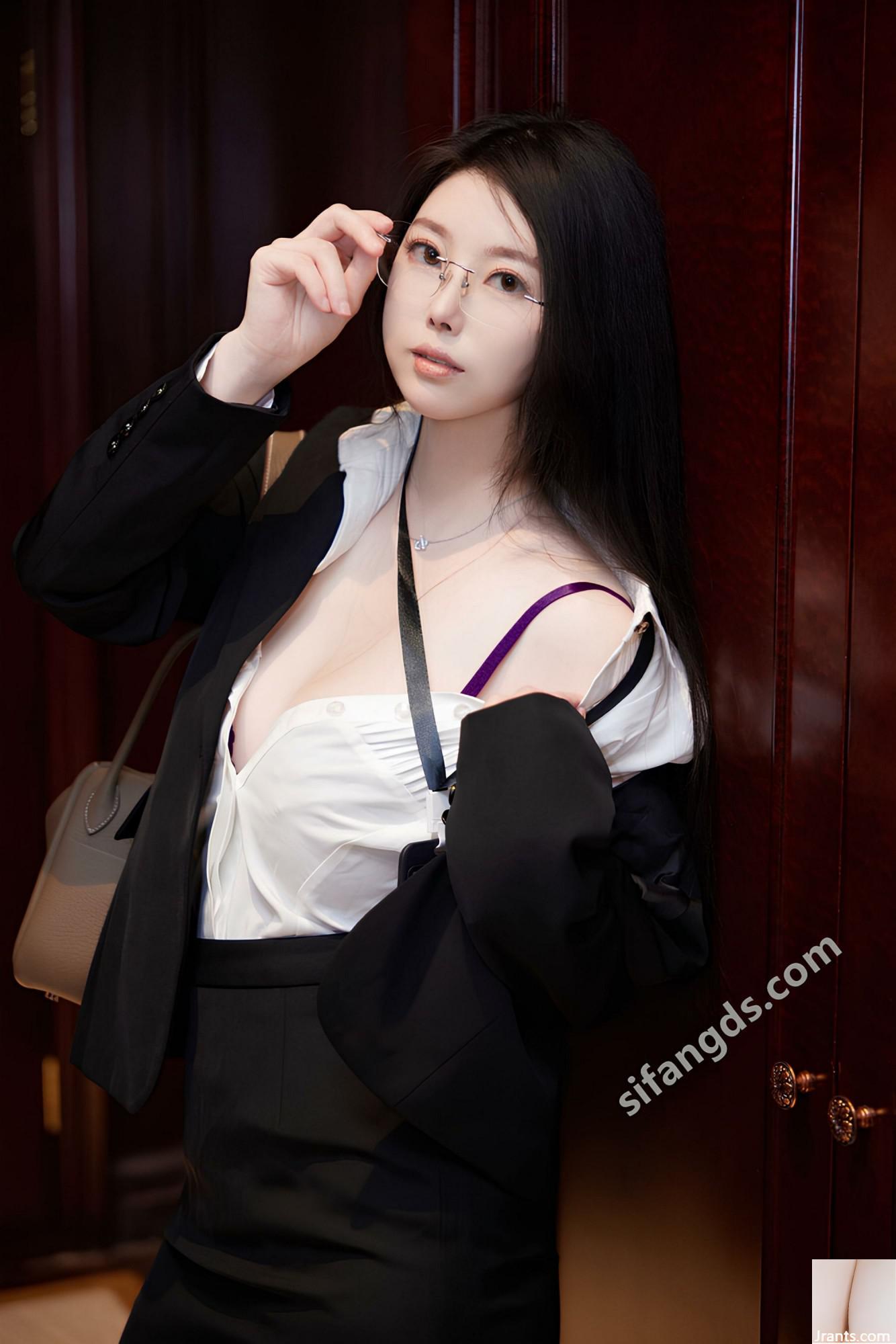 (Xiuren Extra) Xiuren Beautiful Model Bai Ruxue &#171;Официальный визит в отель OL&#187; (93p)