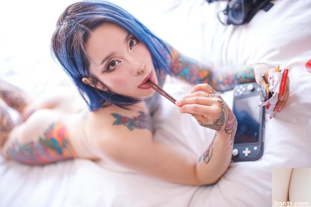 SuicideGirls Ayuu -unschededed छुट्टियां -X59 -January 02 2025