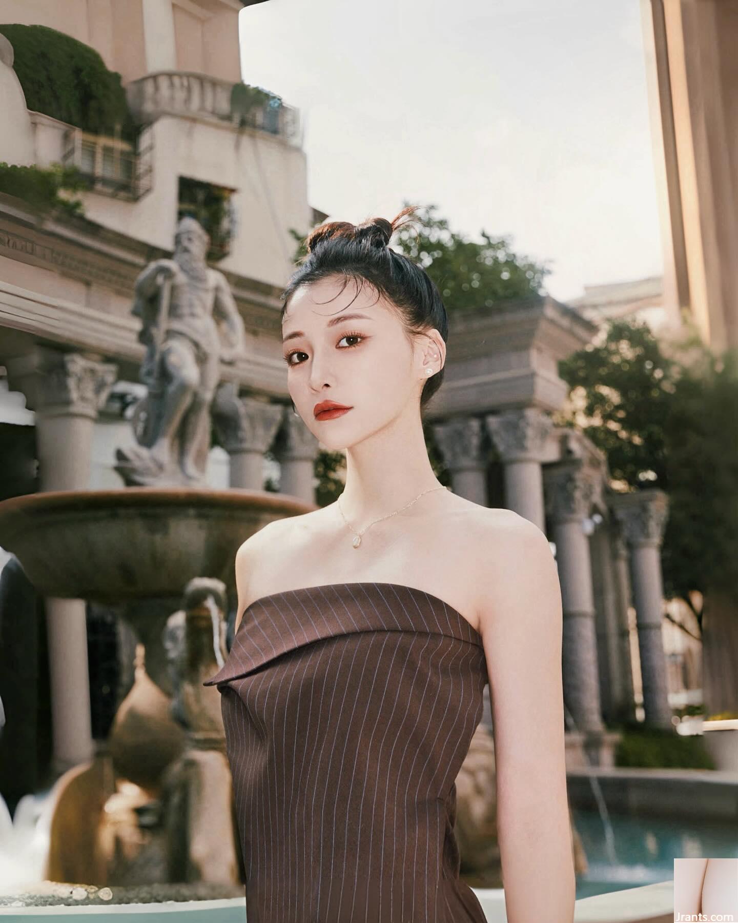 Begitu panas dan menyenangkan mata &#8220;Chen yijie_stephanie&#8221; dengan berani terpapar dan tidak bisa menyembunyikannya sama sekali (14p)