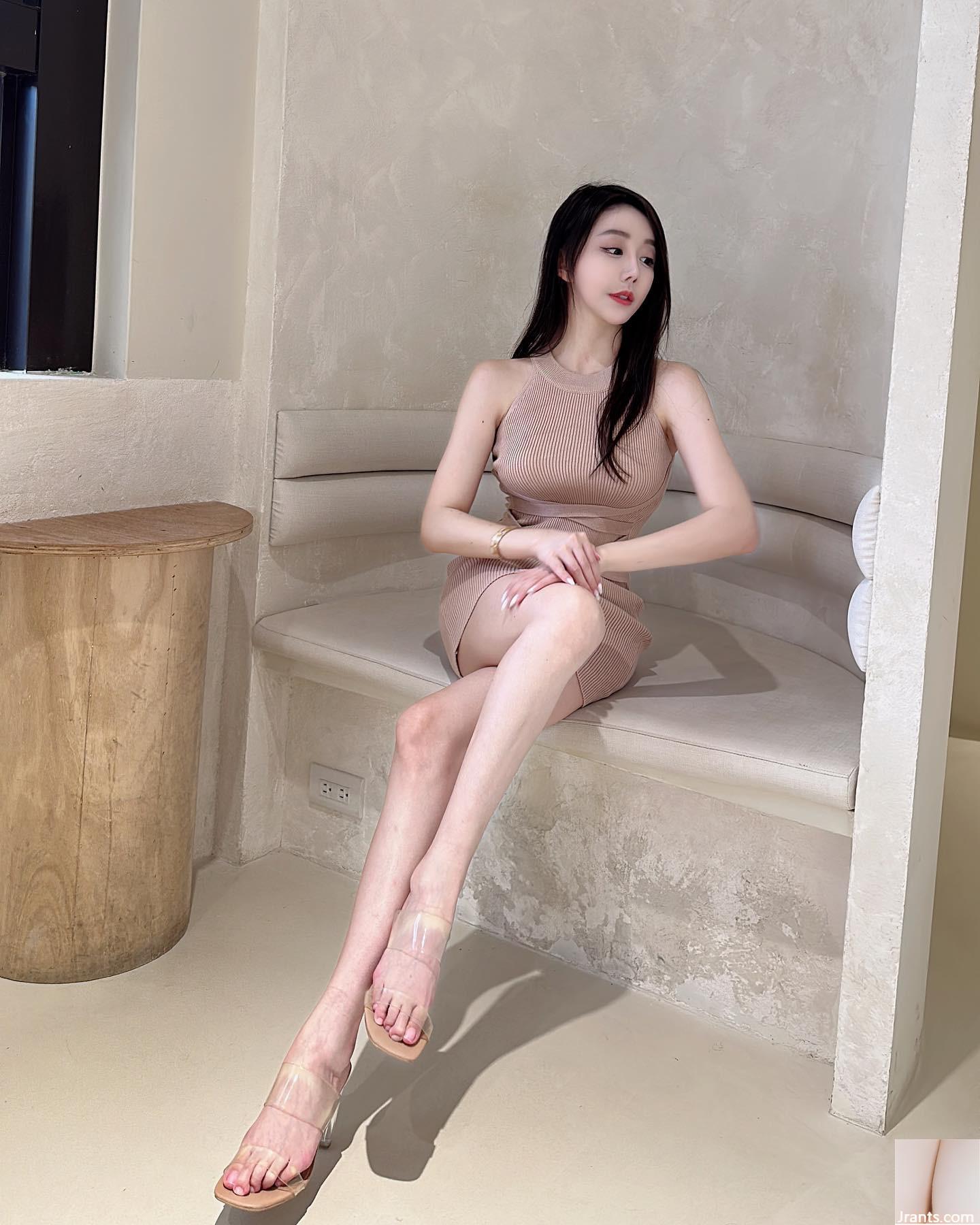 La mauvaise perspective de l&rsquo;extrême tentation « Zhang Touch_zhang Qiaoyun » Hot Body (19p)