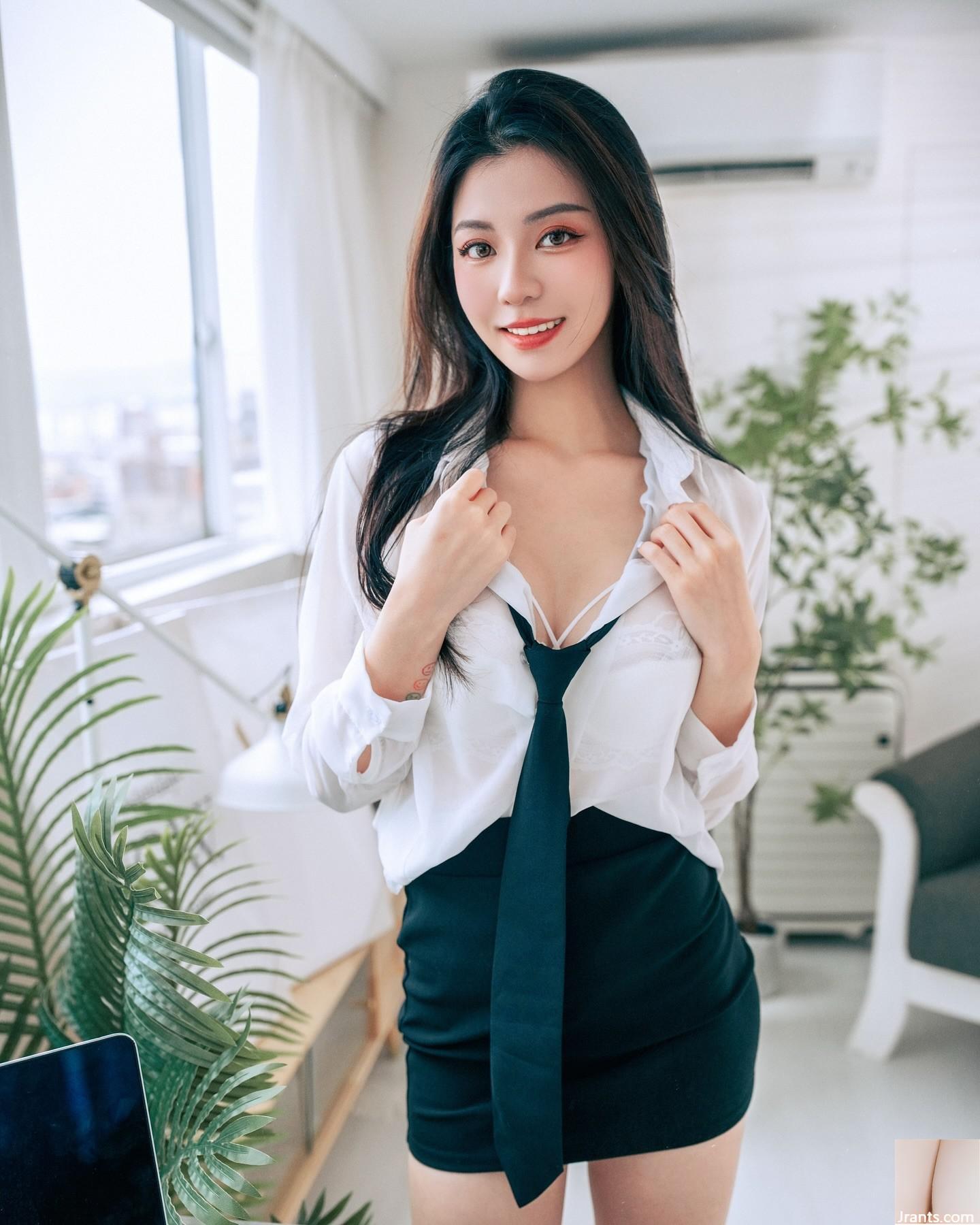 Super belle reine Butt « Chen Yizhen » a une silhouette diabolique qui dégage la tentation ultime (14p