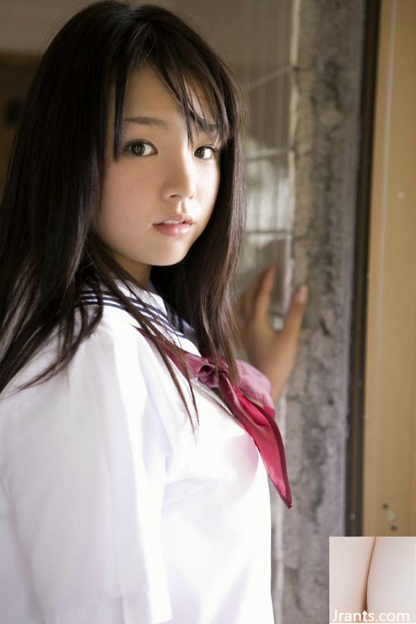 AI Shinozaki (YS Web) HD -Foto -Foto Vol.335 (87p)