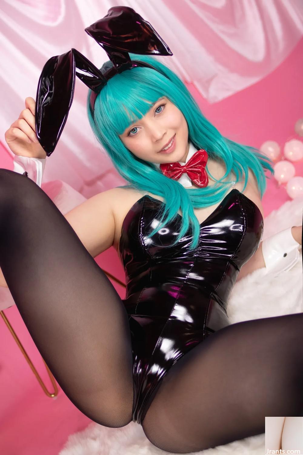 Geisha virtuelle &#8211; Bulma Bunny Girl