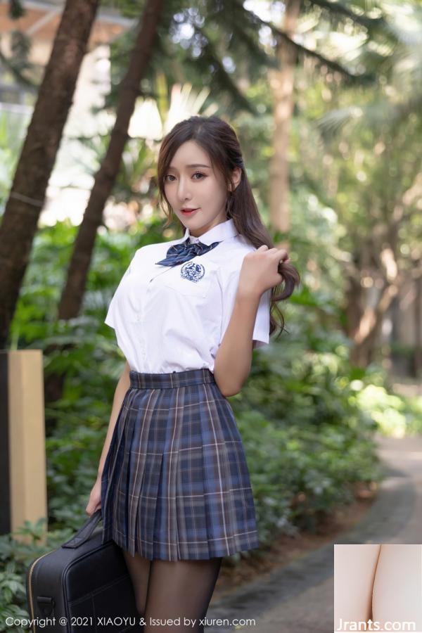 သင်၏နတ်သမီး Wang Xinyao ၏ချိုမြိန်အသက်ရှု JK Uniform (81p)