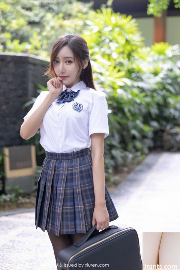 သင်၏နတ်သမီး Wang Xinyao ၏ချိုမြိန်အသက်ရှု JK Uniform (81p)