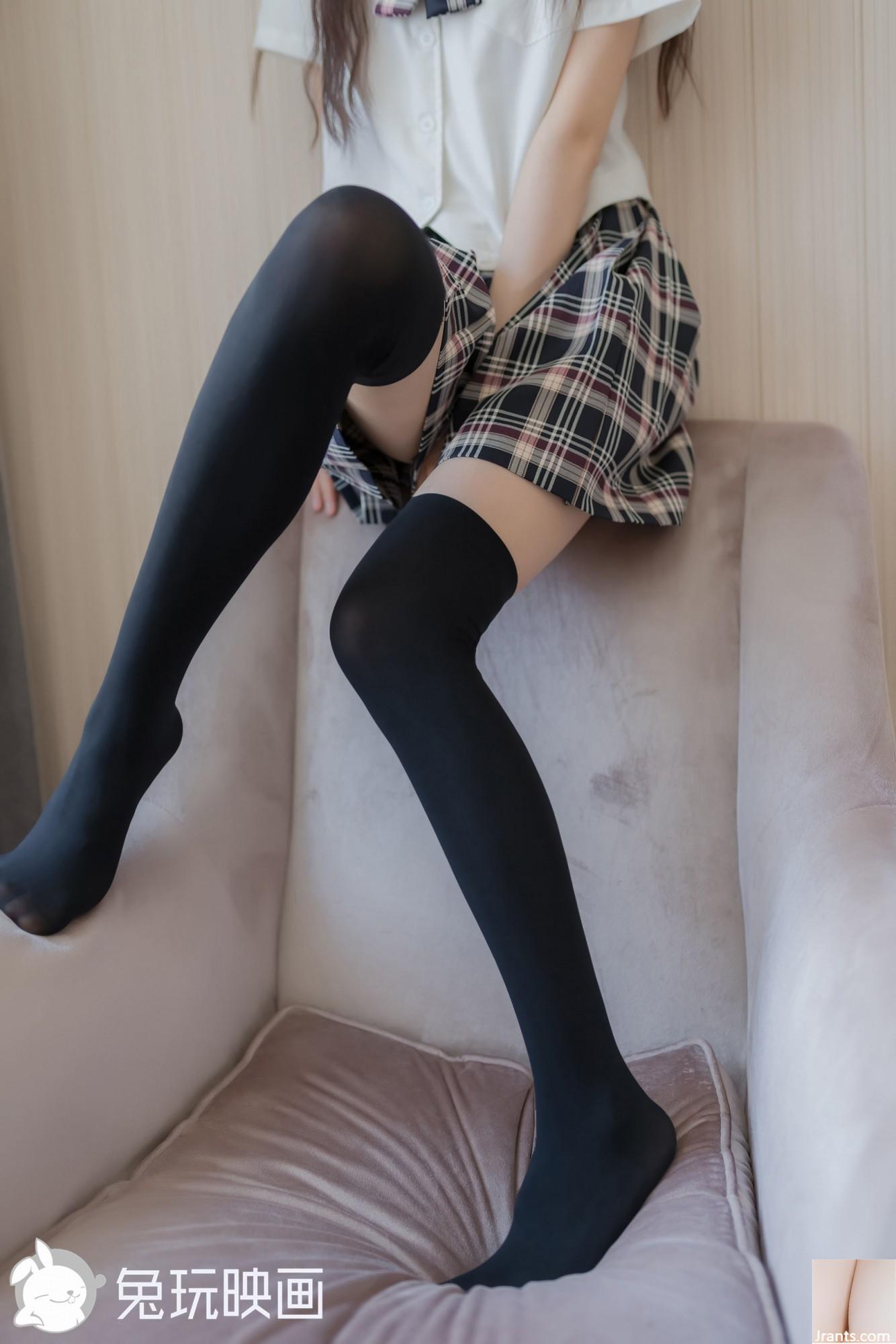 (Film di coniglio di coniglio) &#8211; Student Skirt Black Stockings Absolute Field (40p)