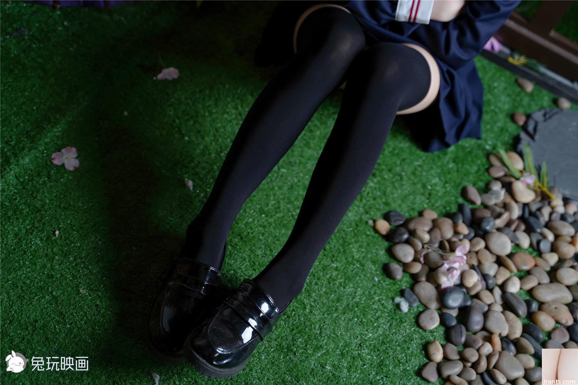 (Rabbit Play Movie) &#8211; Hiver School Uniform Black Absolute Field (40p)