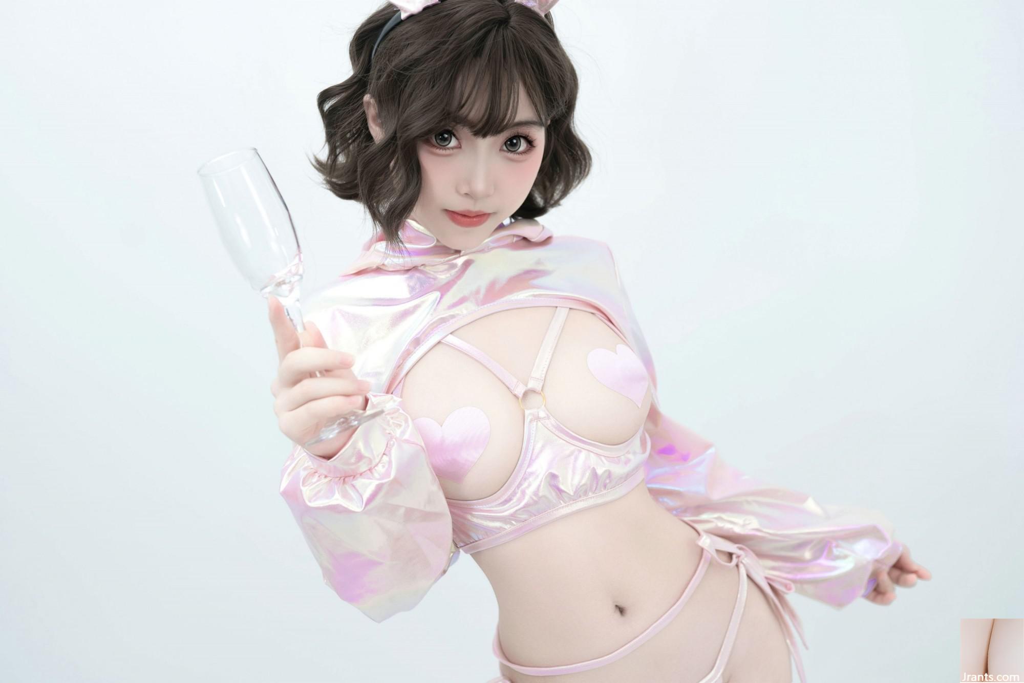 (Collezione online)  Welfare Girl &#8220;Pink Rabbit&#8221; VIP Exclusive di Bonnie (105p)