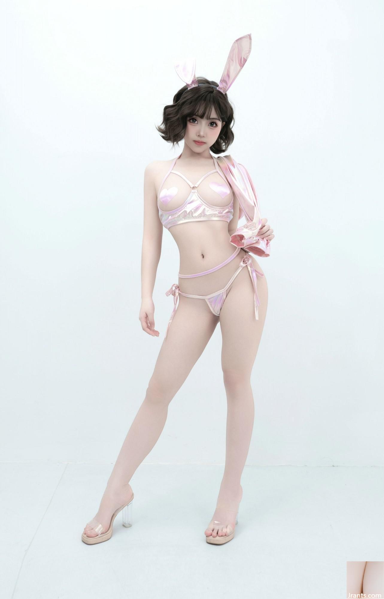 (Collezione online)  Welfare Girl &#8220;Pink Rabbit&#8221; VIP Exclusive di Bonnie (105p)