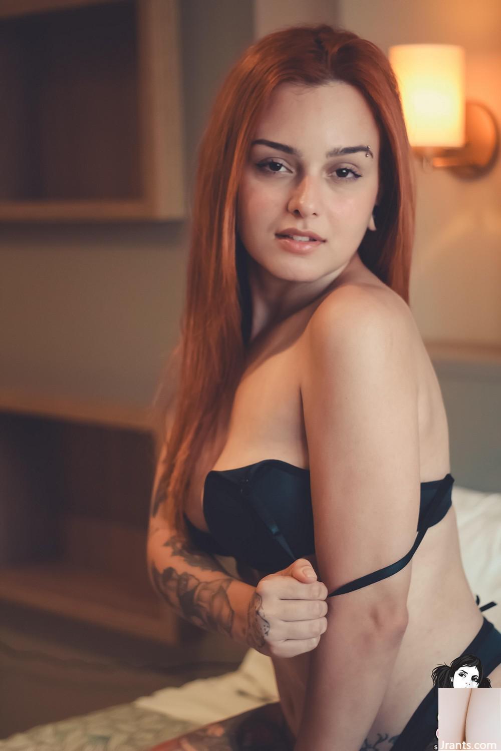 (Suicide Girls) 25 फरवरी, 2025 &#8211; Sphynxcoon &#8211; Umbrlla (466p)