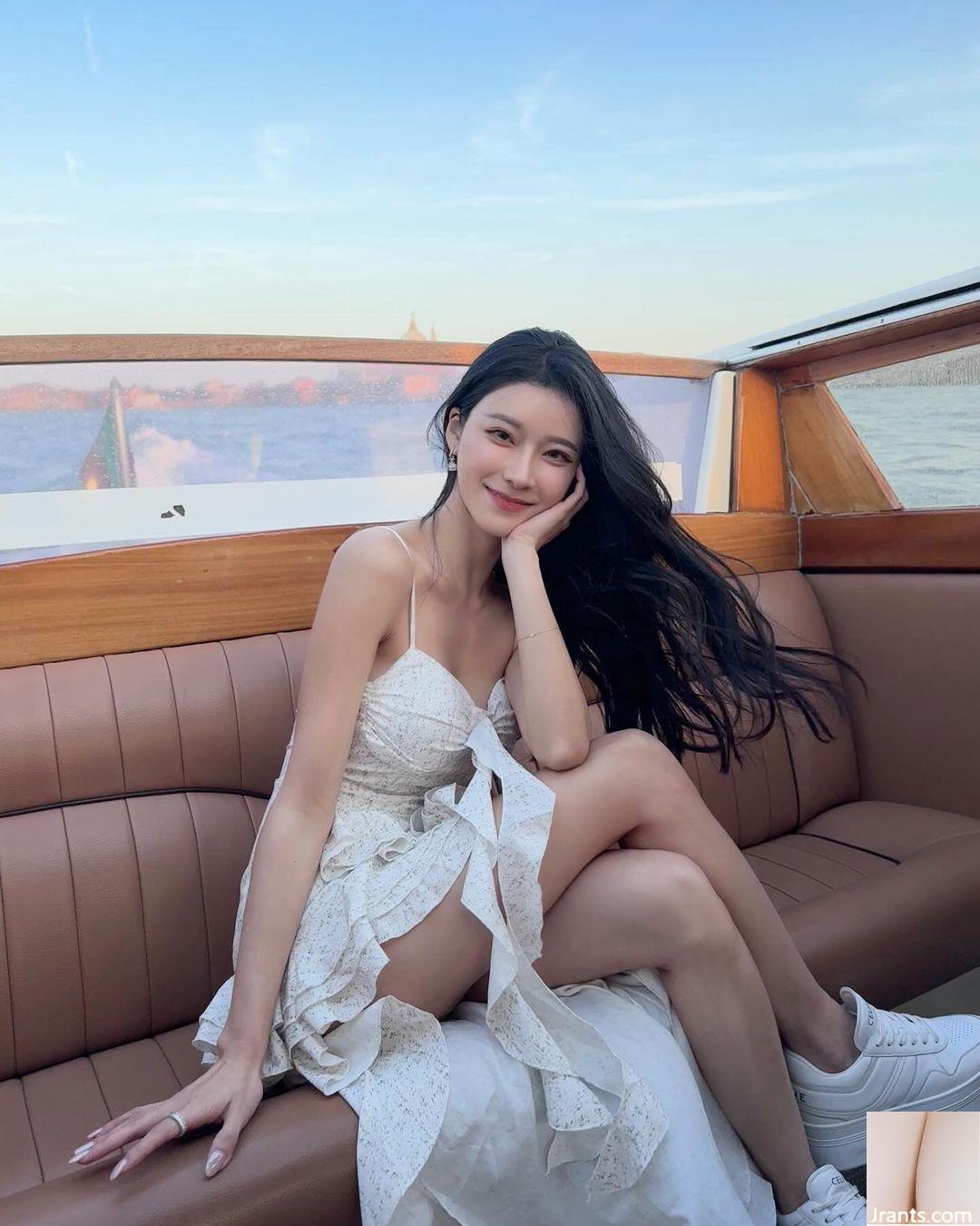 &#8220;Doris_yang&#8221; payudara top-notch dan penampilan lembut menggemaskan (23p)