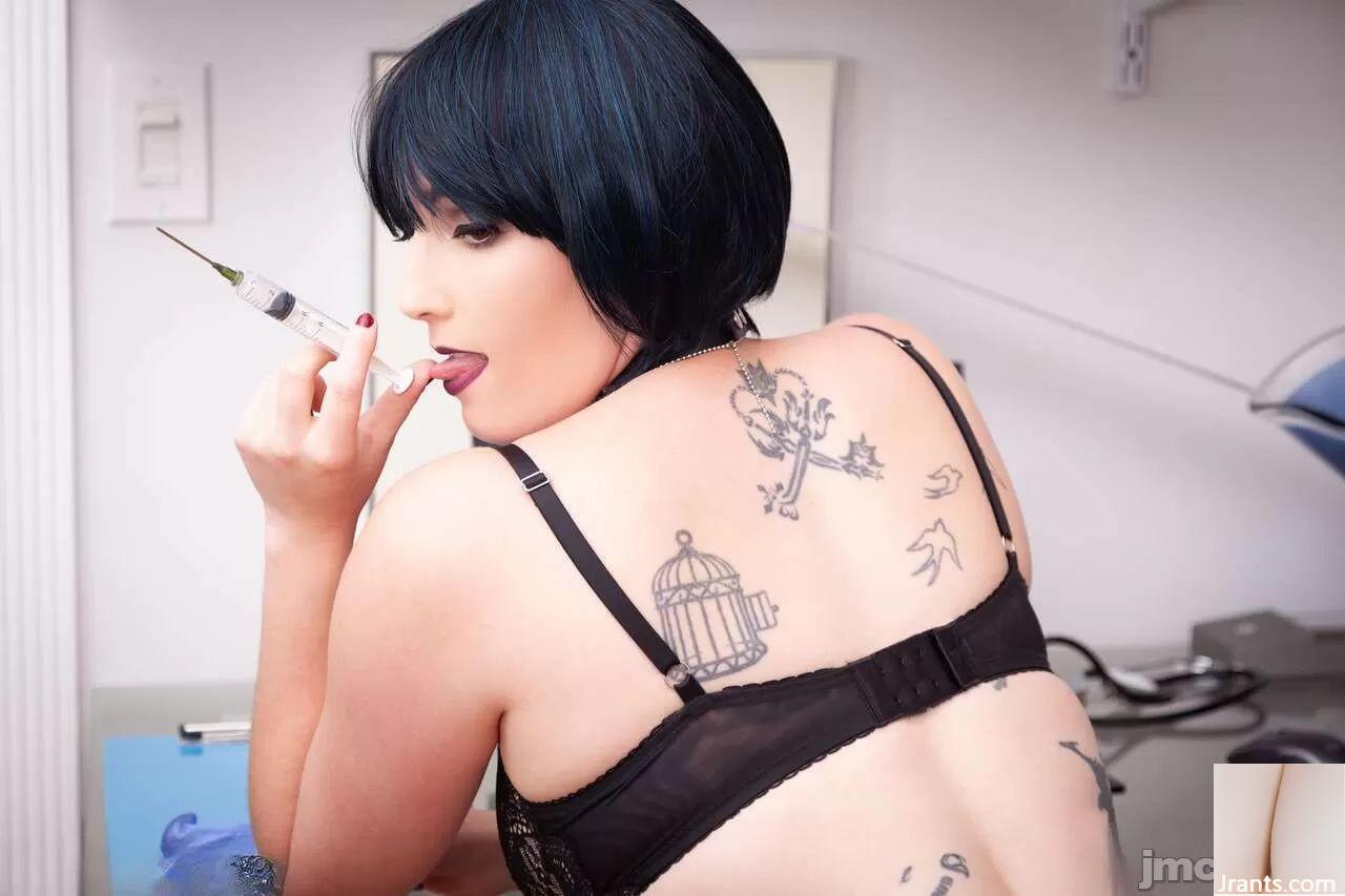 Microkitty &#8211; Tae Takemi (63p)