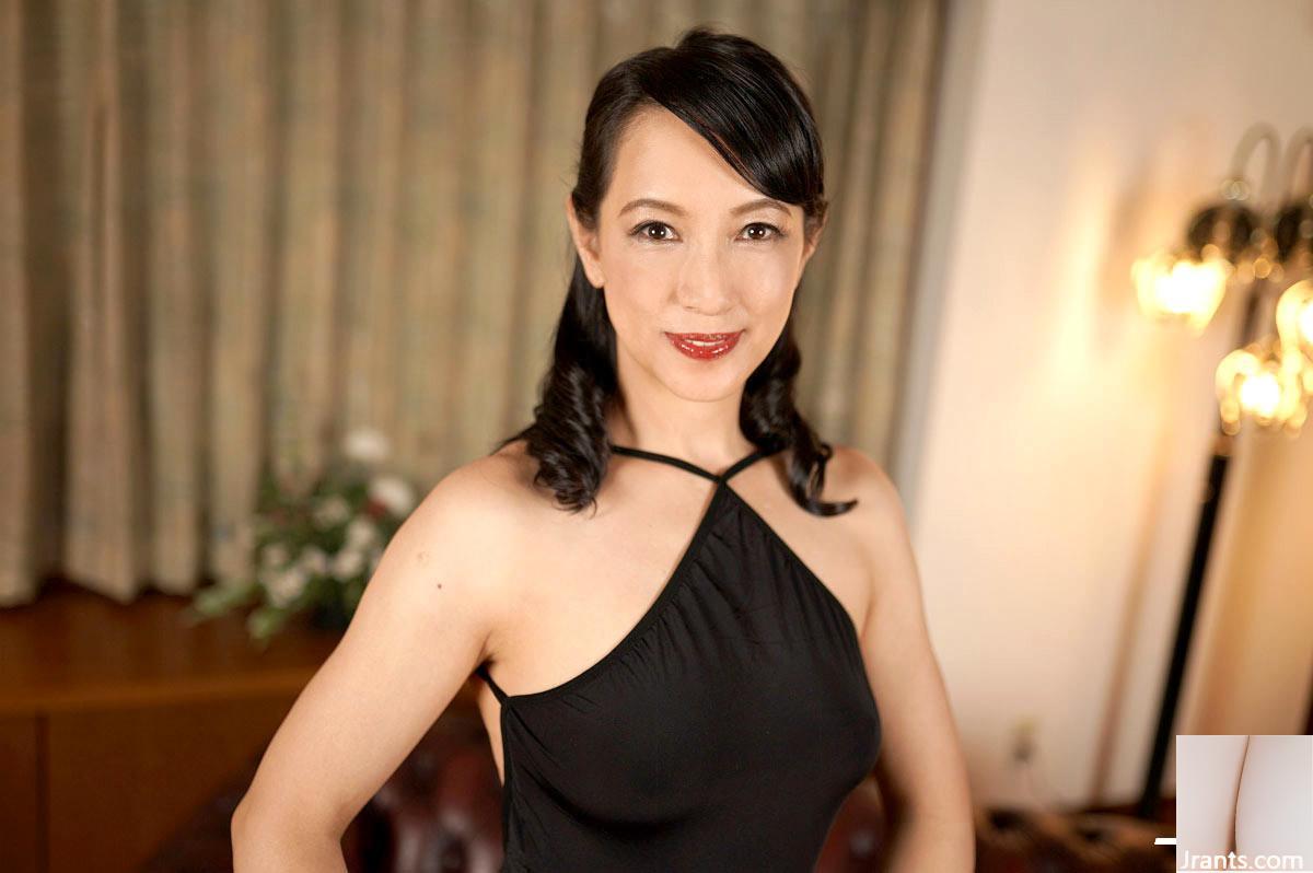 « Okata Chino » a une vie sexuelle très heureuse (26p)