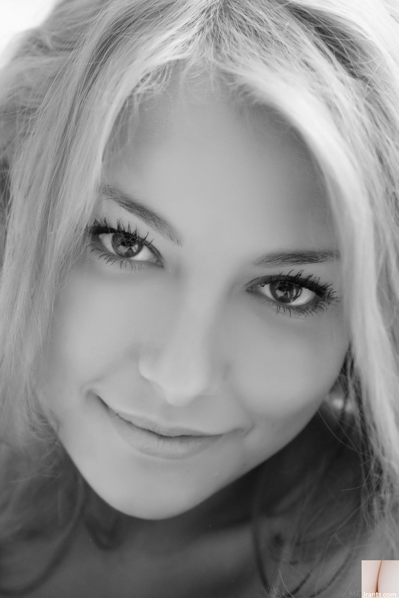 Nikia A &#8211; Sminea (110p)