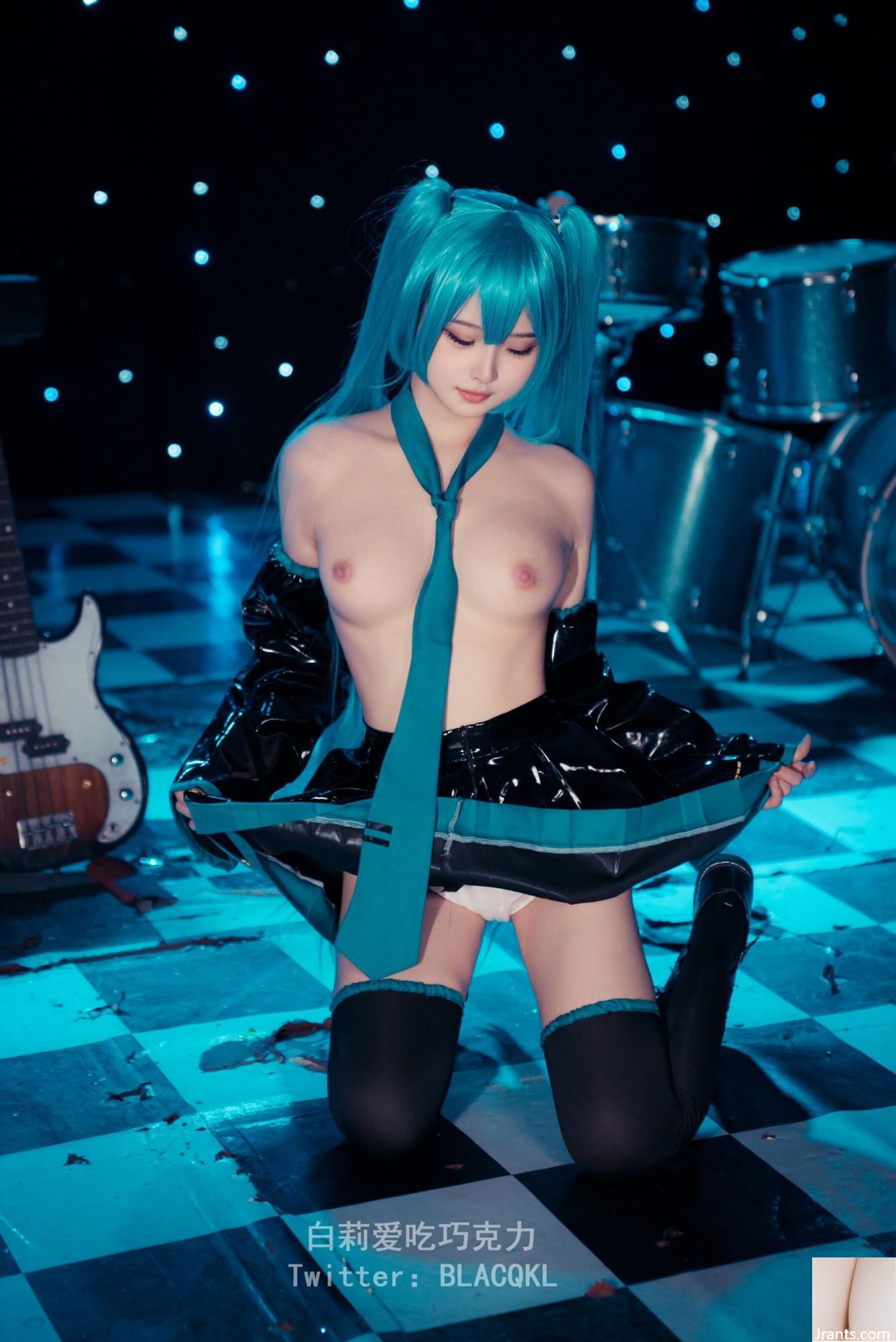 Bai Li Suka Cokelat &#8220;Mikin Hatsune Miku&#8221; (102p)
