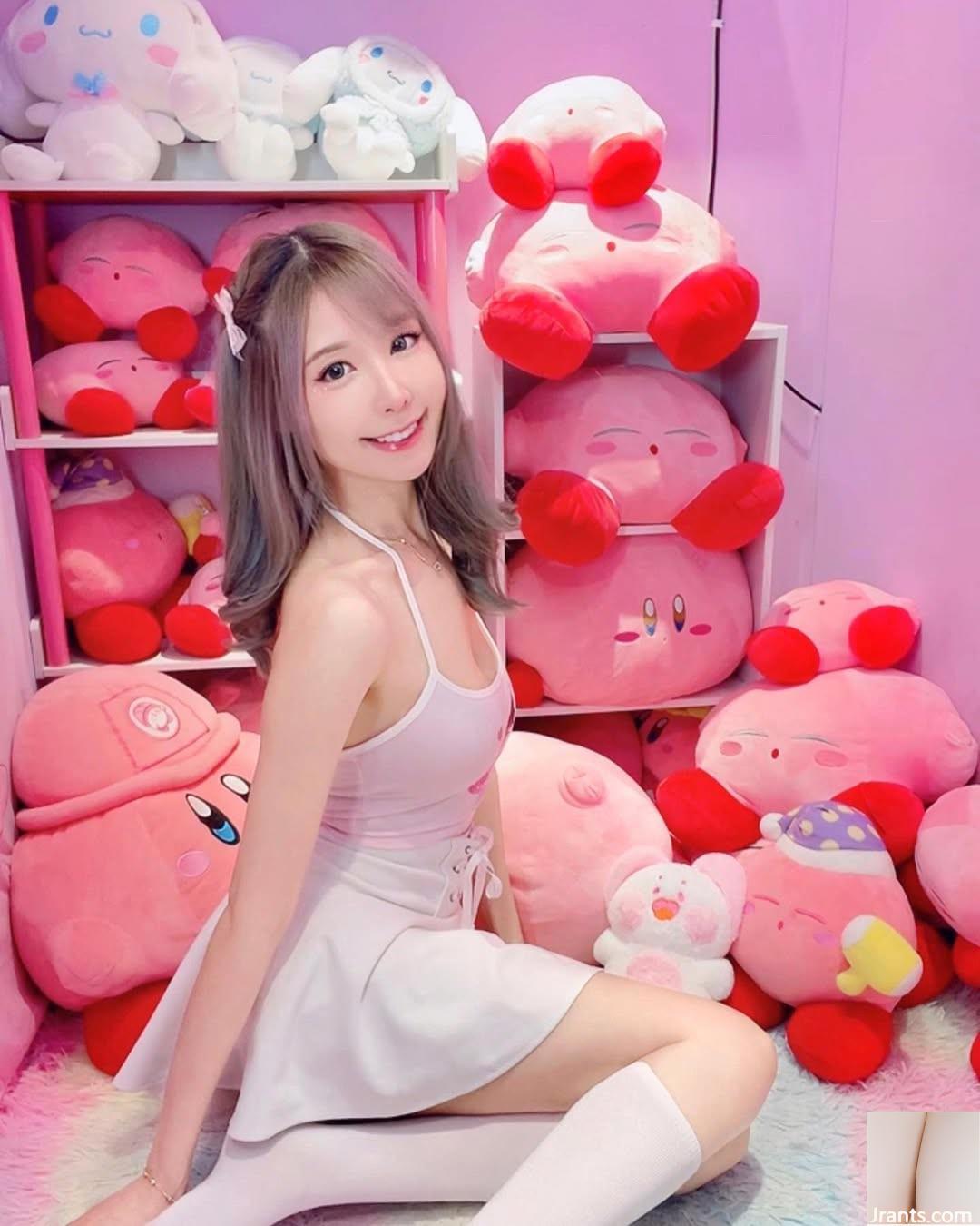 إن الثديين الشرس والجميل يكشفان &#8220;lenna_zhixuan&#8221; المليء بمحيط ممتلئ بالشم الشرسة للغاية (21p)