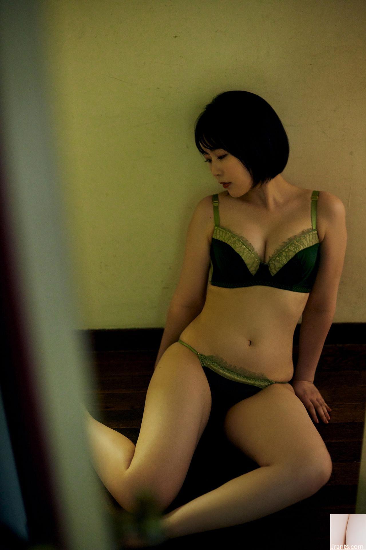 Night Michiyuki: Corps de Marshmallow acteur populaire (140p)