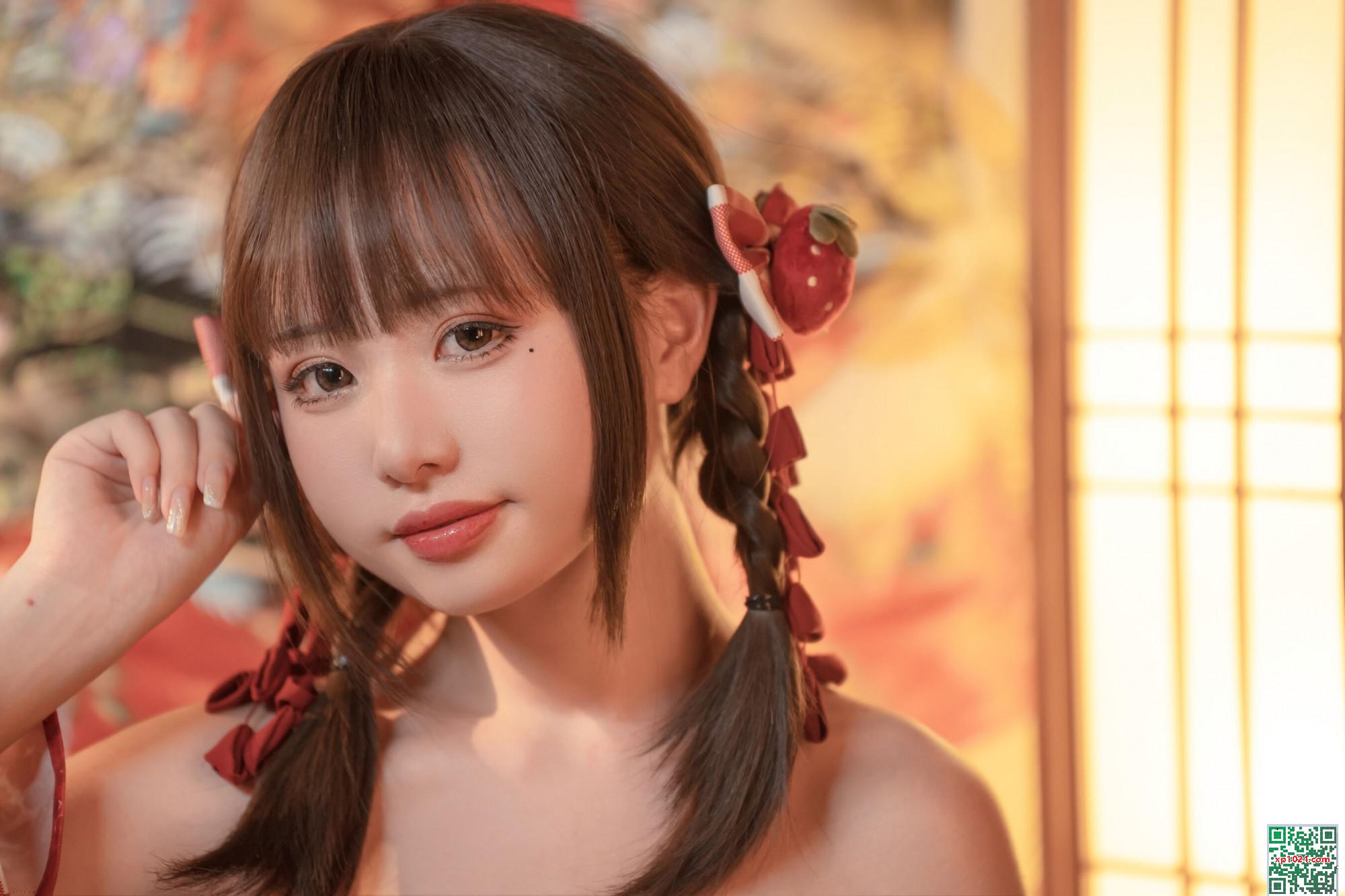 Miao Xiaoji&#8217;s &#8220;Burning and Flowers&#8221; (88p)