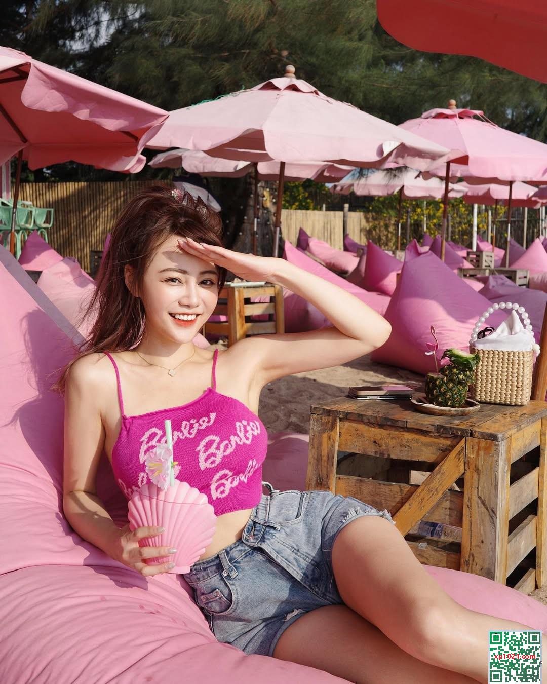 « Sun Huitong Candy » a une endurance forte et de belles photos pour réconforter le corps et l&rsquo;esprit (22p)