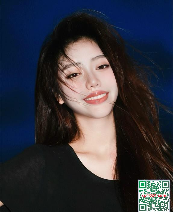 « Bambi » Super douce et exquise Beauty (21p)