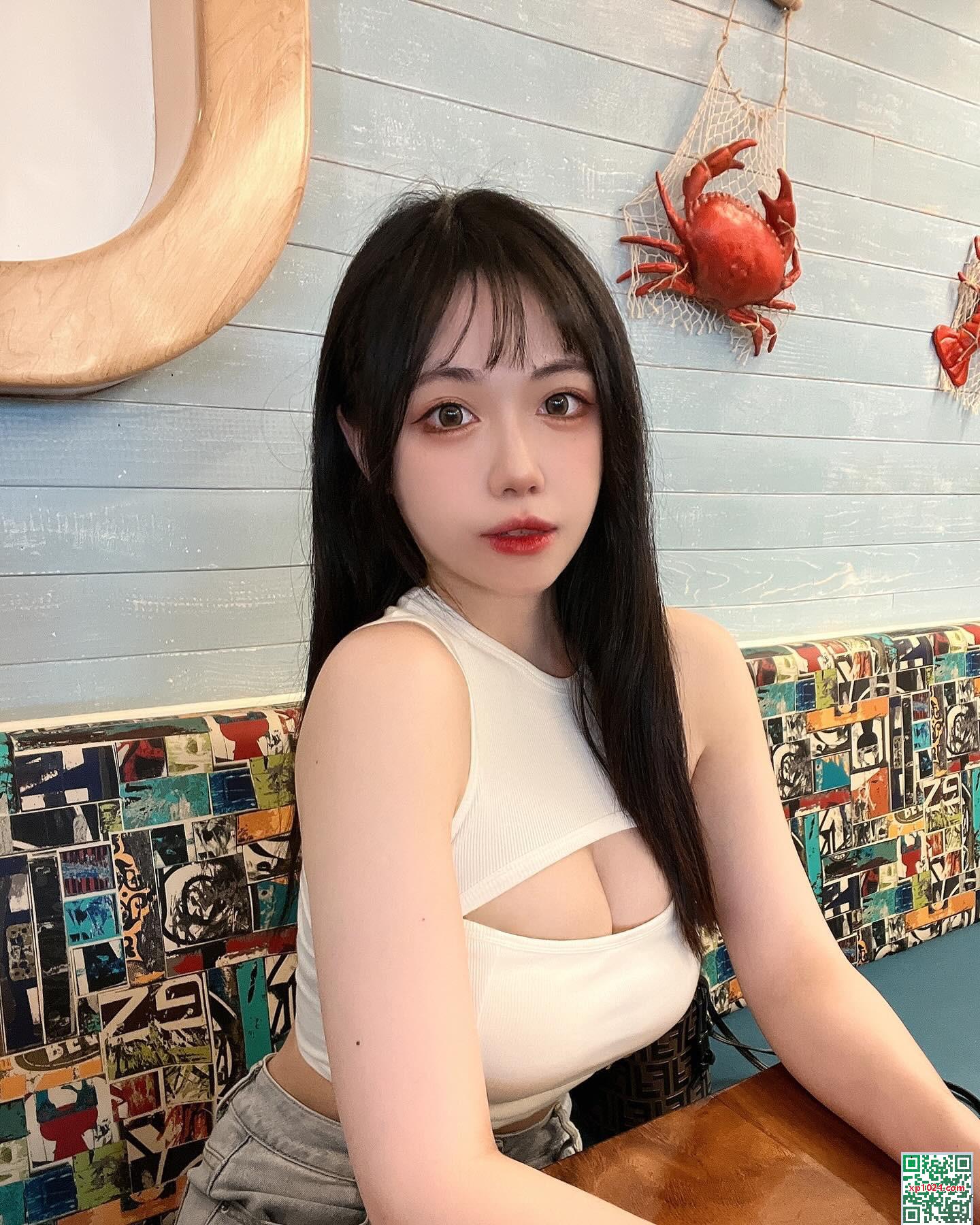 &#8220;Alice_WU&#8221; Big Eye Girl&#8217;s Sweet (21p)