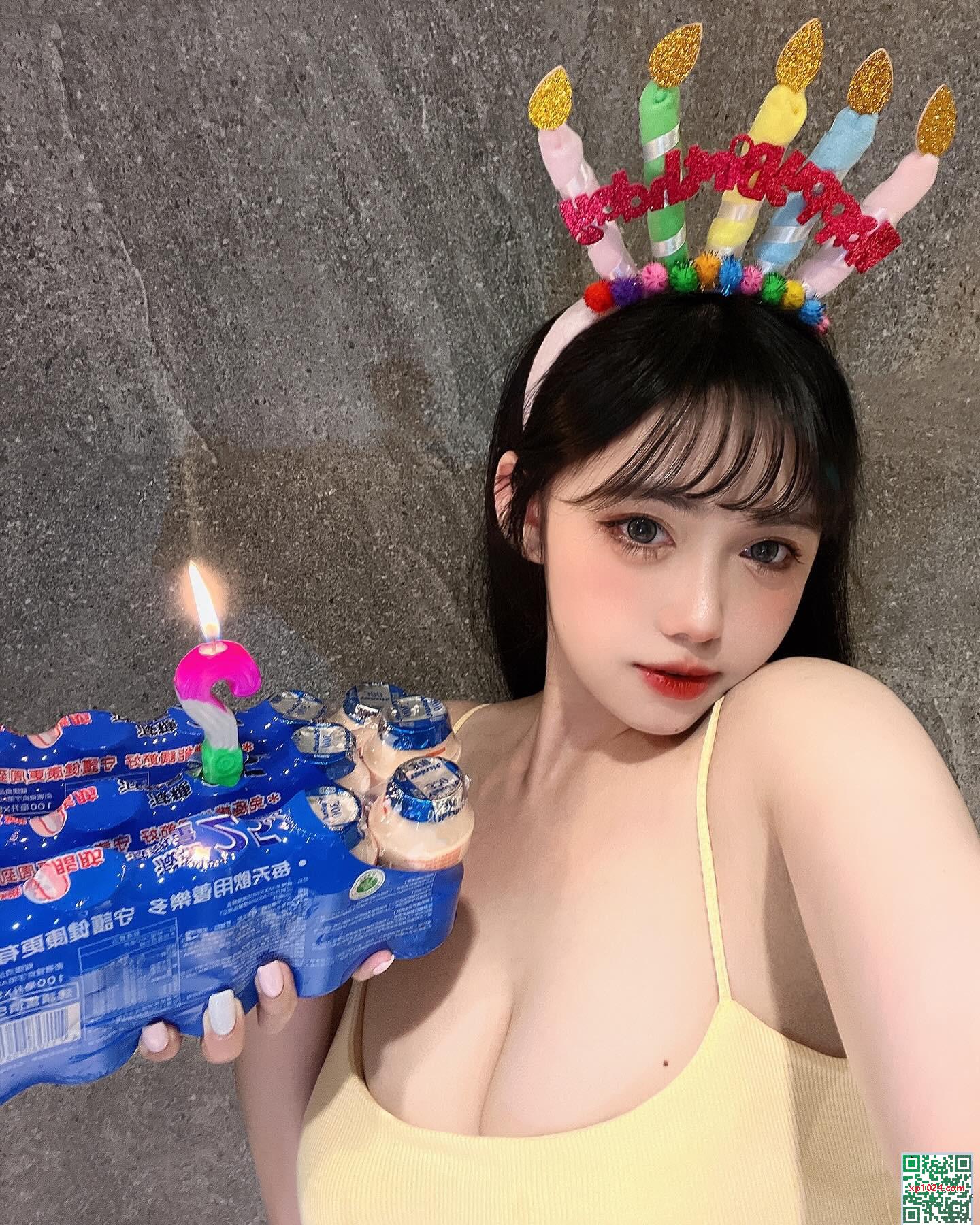 &#8220;Alice_WU&#8221; Big Eye Girl&#8217;s Sweet (21p)
