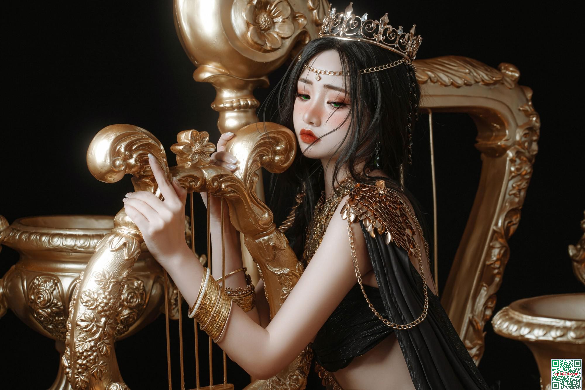 Miao Xiaoji &#8220;Princess Wind Chime&#8221; (47p)
