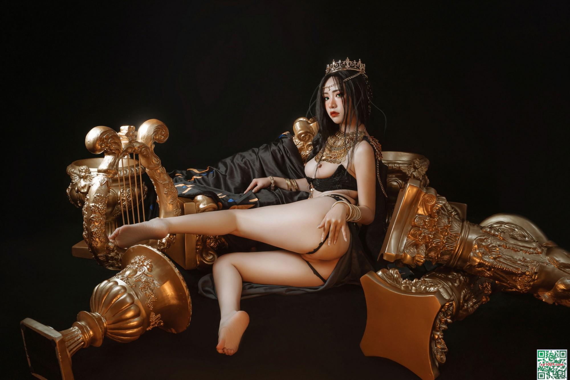 Miao Xiaoji &#8220;Princess Wind Chime&#8221; (47p)