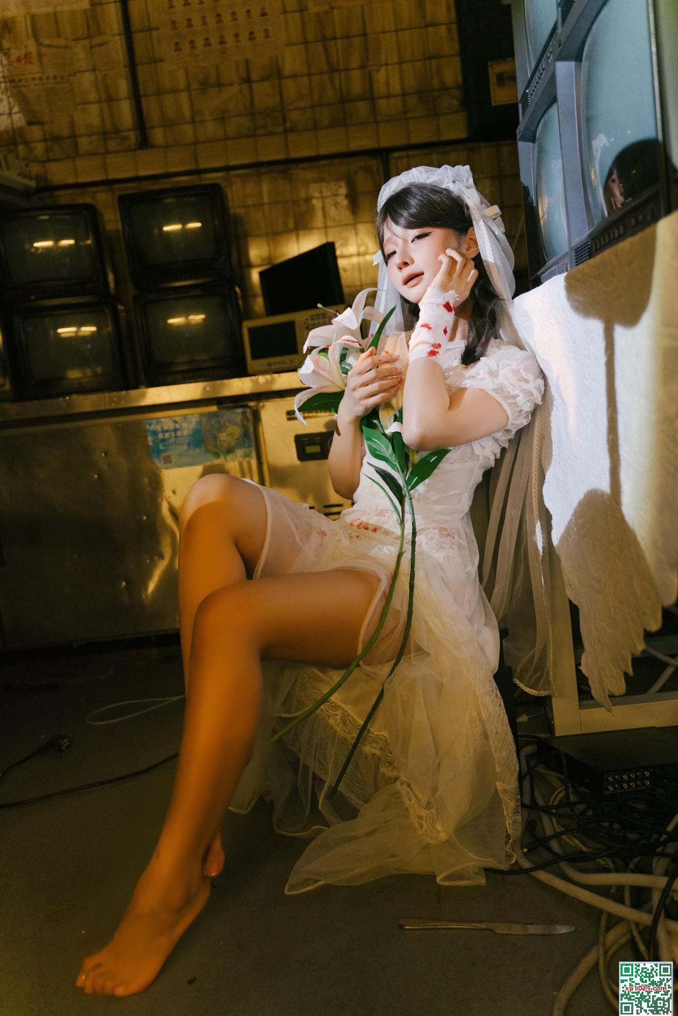 Anime Blogger Stupid Momo &#8211; Ruin Bride (133p)