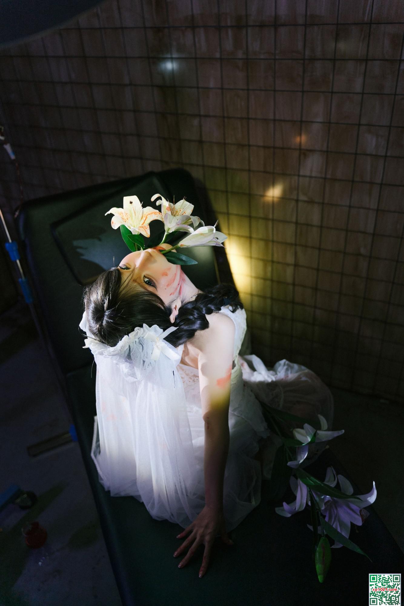 Anime Blogger Stupid Momo &#8211; Ruin Bride (133p)