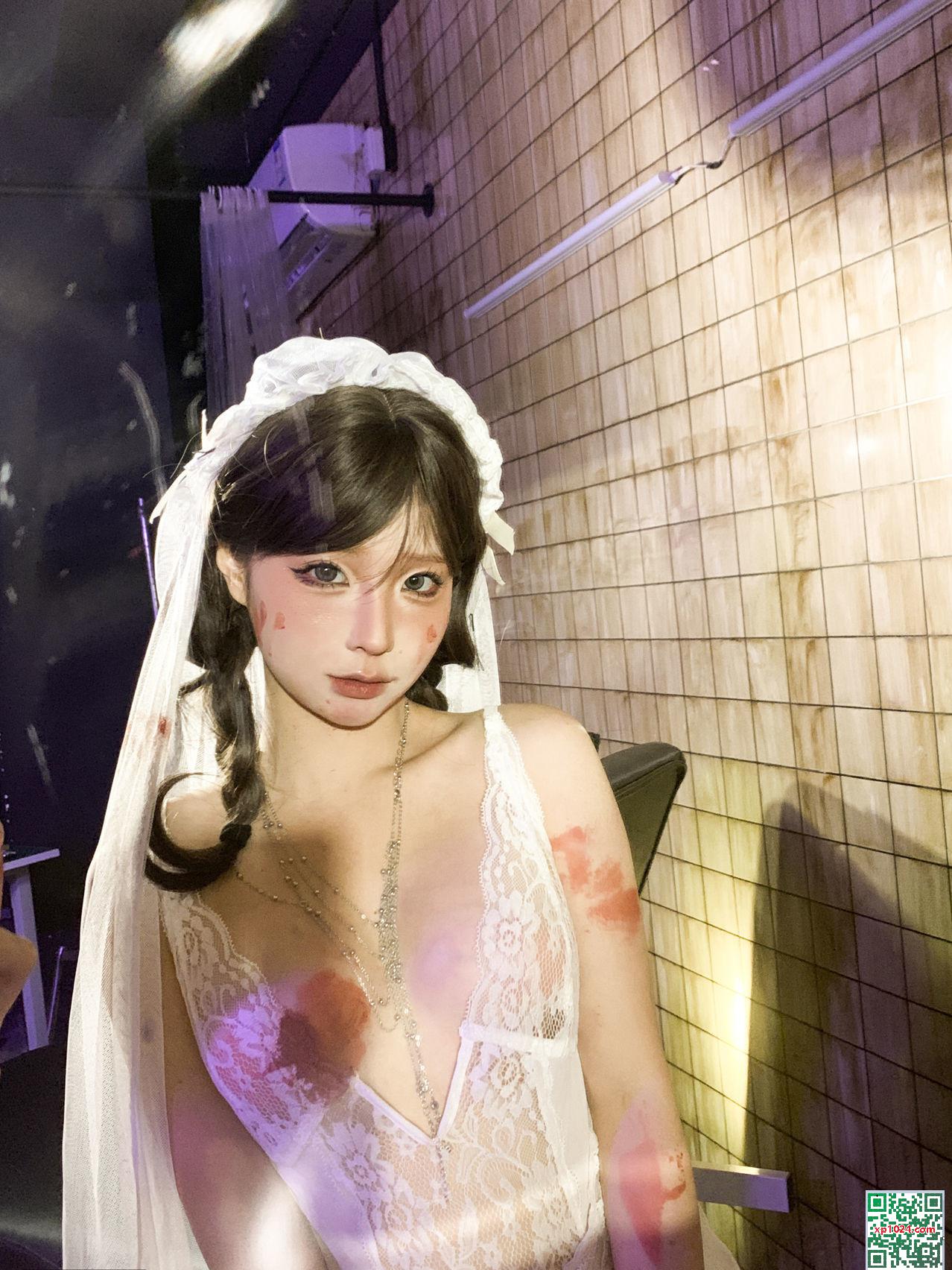 Anime Blogger Stupid Momo &#8211; Ruin Bride (133p)