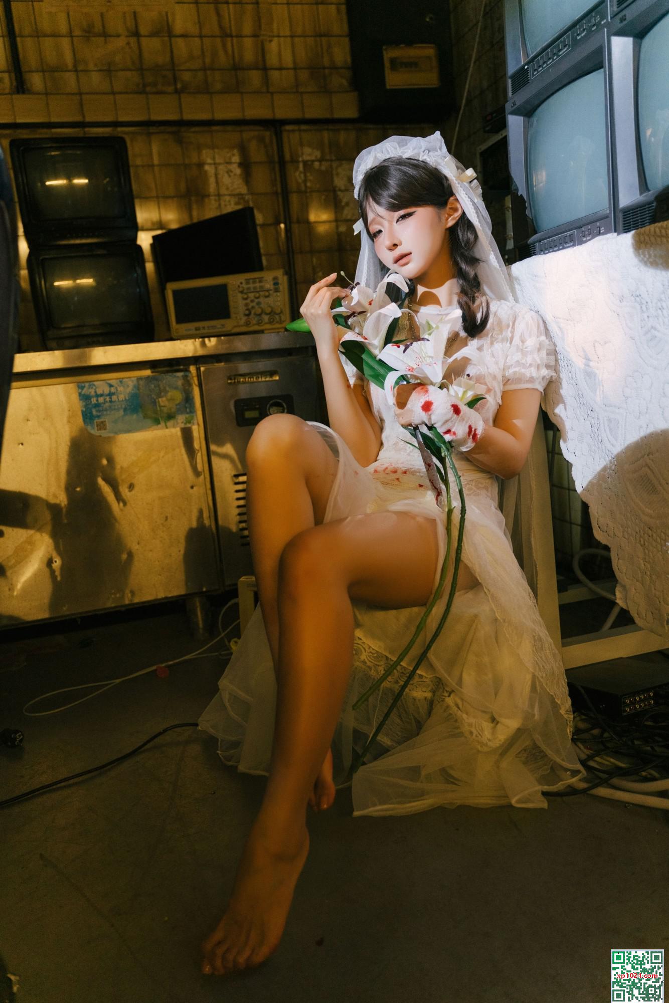 Anime Blogger Stupid Momo &#8211; Ruin Bride (133p)