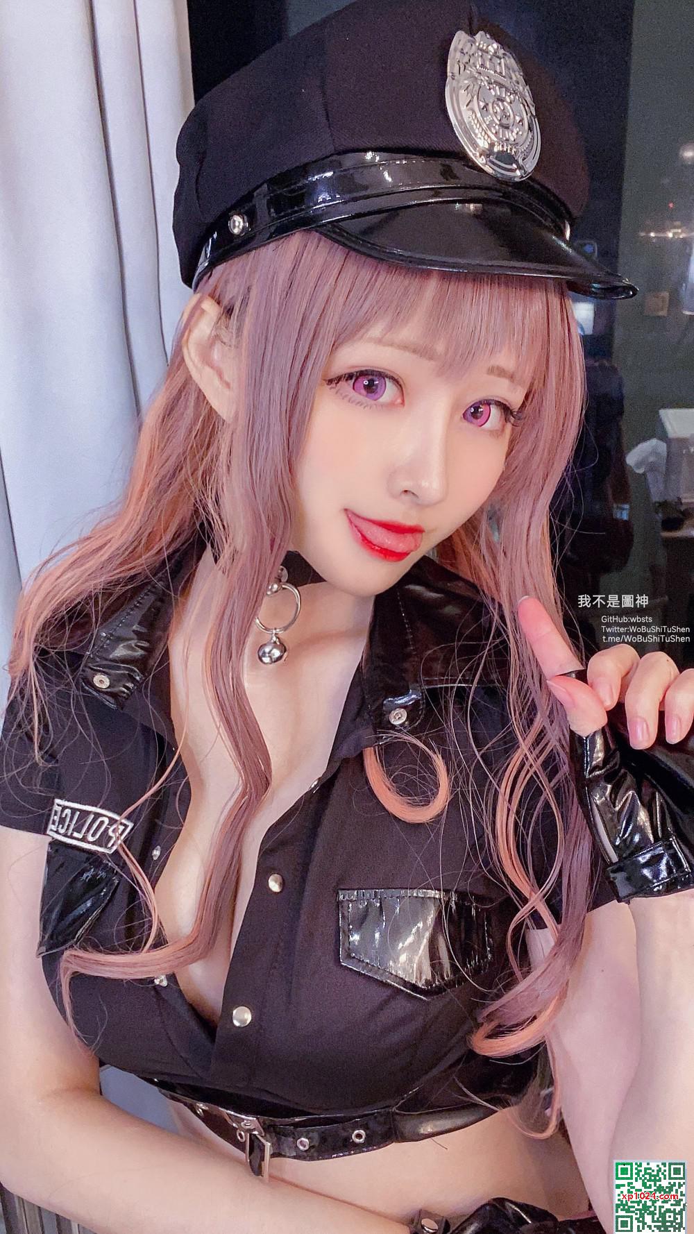 Cos girl arty yati &#8211; selfie (17p)