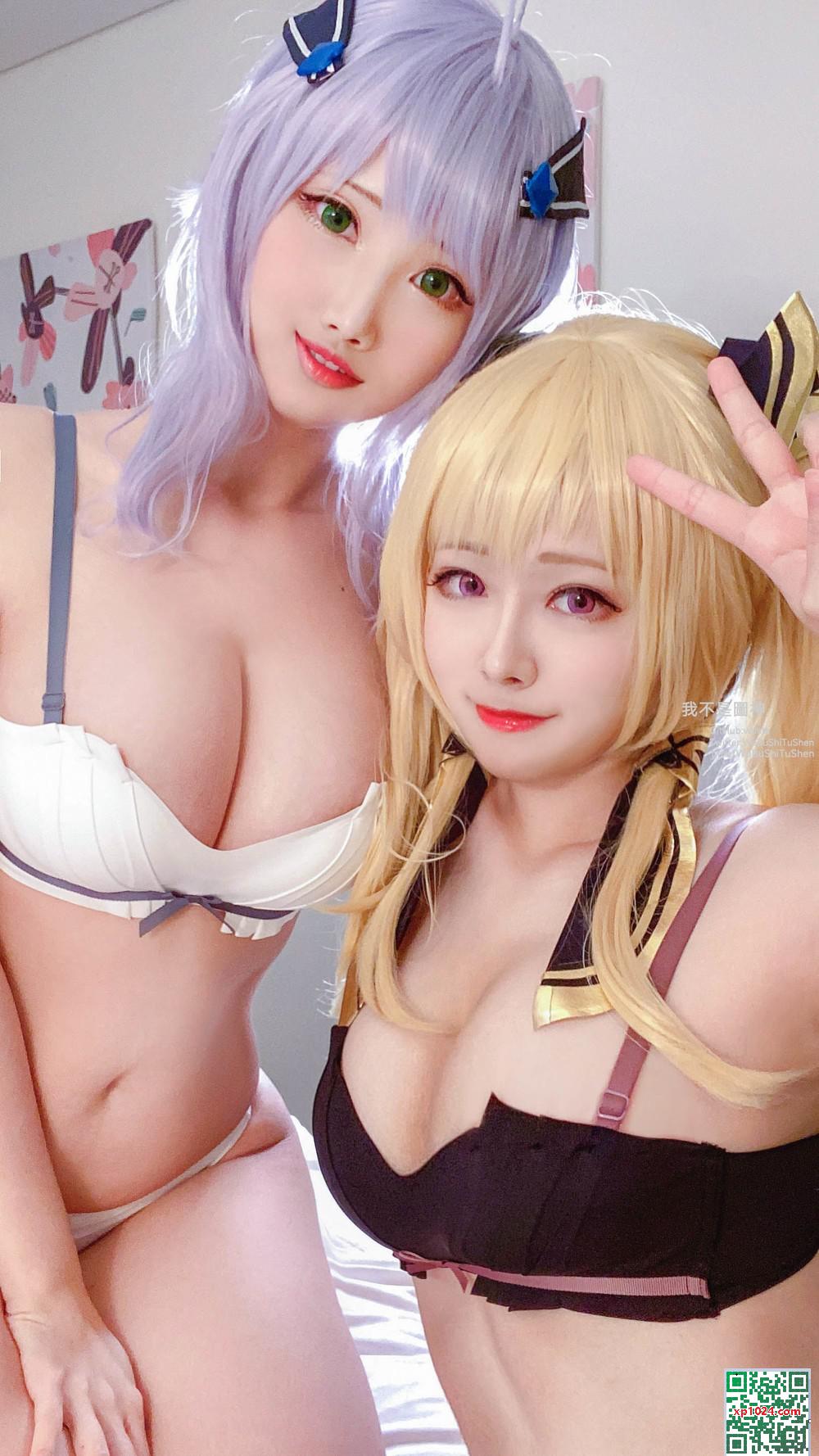 Cos girl arty yati &#8211; selfie (17p)