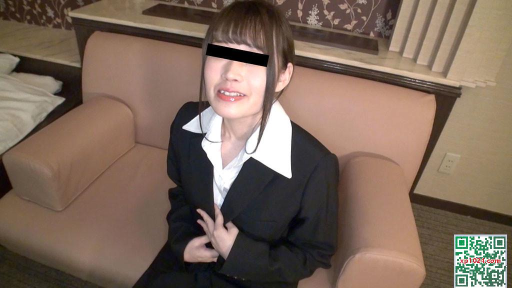 Kido Yoko: J&rsquo;ai eu du mal à vivre ma vie pendant que je cherche un emploi, alors j&rsquo;ai décidé d&rsquo;apparaître dans un AV (21p)