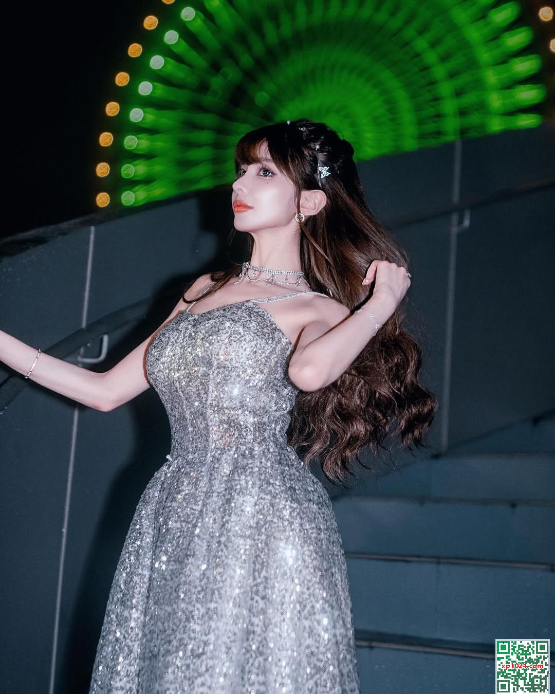 &#8220;Seap_yang&#8221; المنحنيات المثيرة مغرية للغاية! المنظور شائن للغاية (22p)