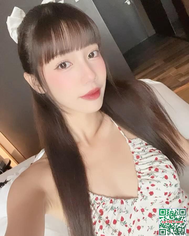 « Abby_lin Xialei » Tempérament de reine avec une taille mince et des seins (34p)