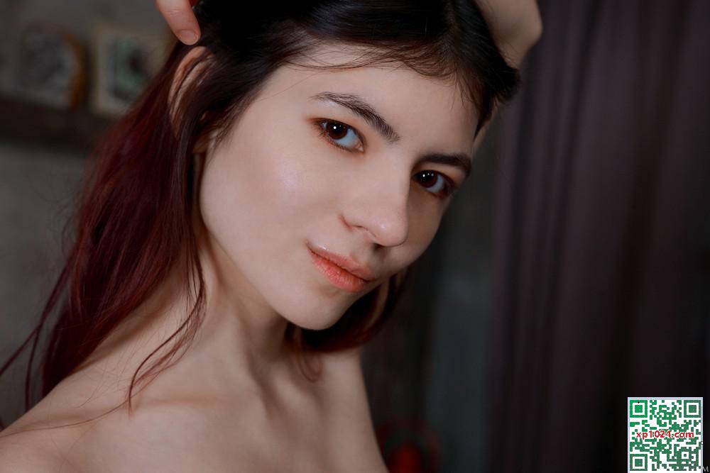 (MetArt) মার্চ 20, 2025 &#8211; লুনা লিংক্স &#8211; লুনা লিংক্স উপস্থাপন করা (112 পি)