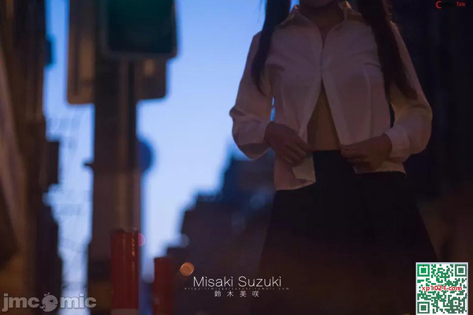 Suzuki Misaki &#8211; Intersection tôt le matin (16p)