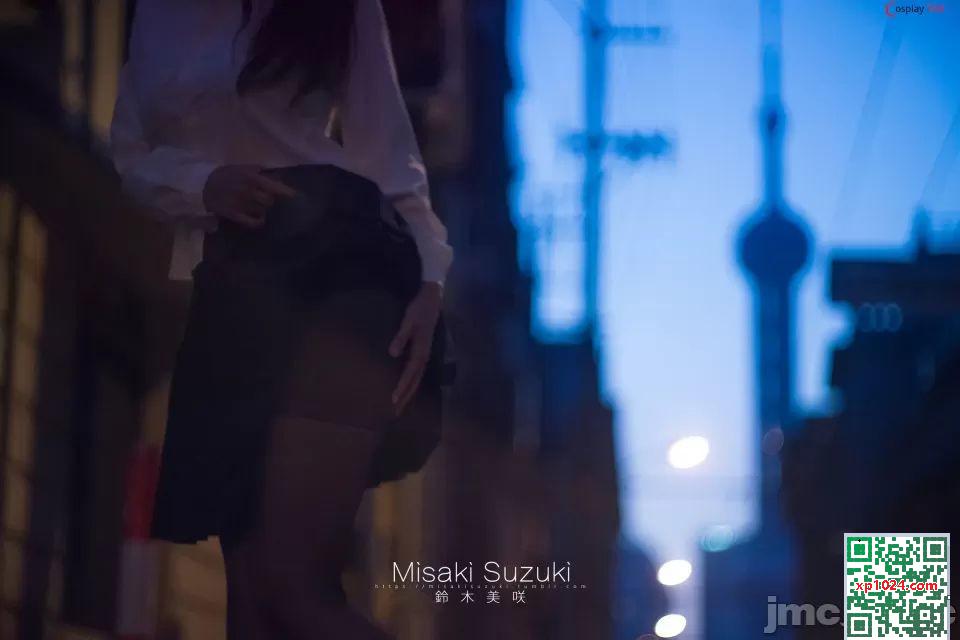 Suzuki Misaki &#8211; Intersection tôt le matin (16p)