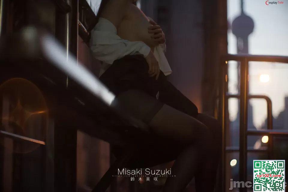 Suzuki Misaki &#8211; Intersection tôt le matin (16p)
