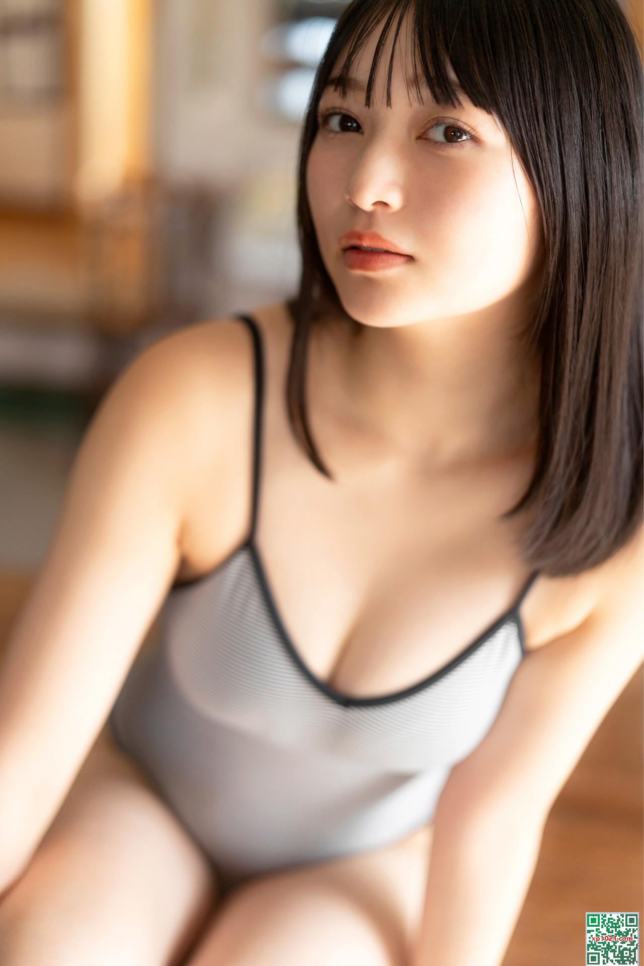 (Sayama ずか) fille de fleur de cerisier mignonne montre son corps blanc tendre et est plein de tentation (26p)