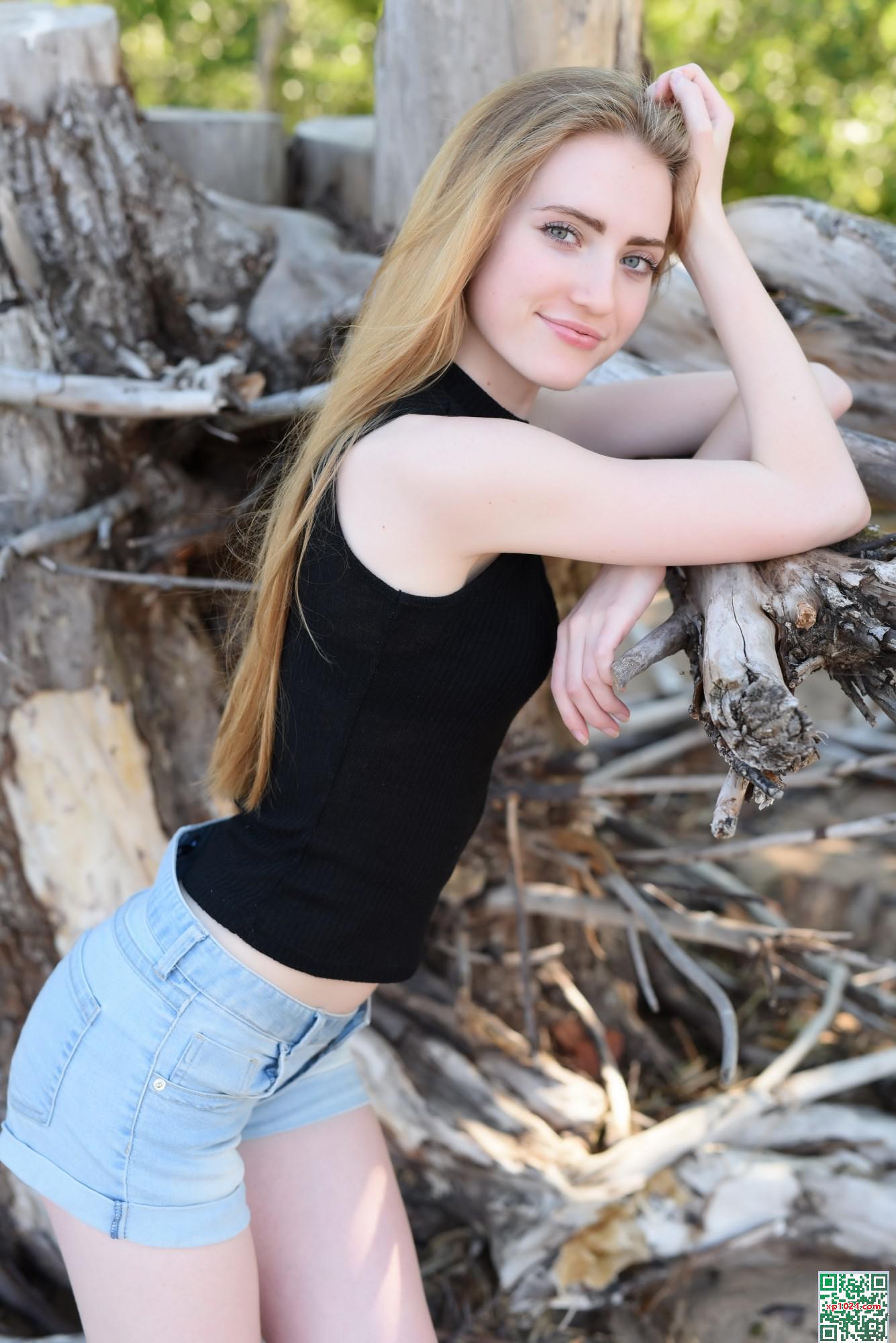 Lena Flora &#8211; Gentle Soul (112p)