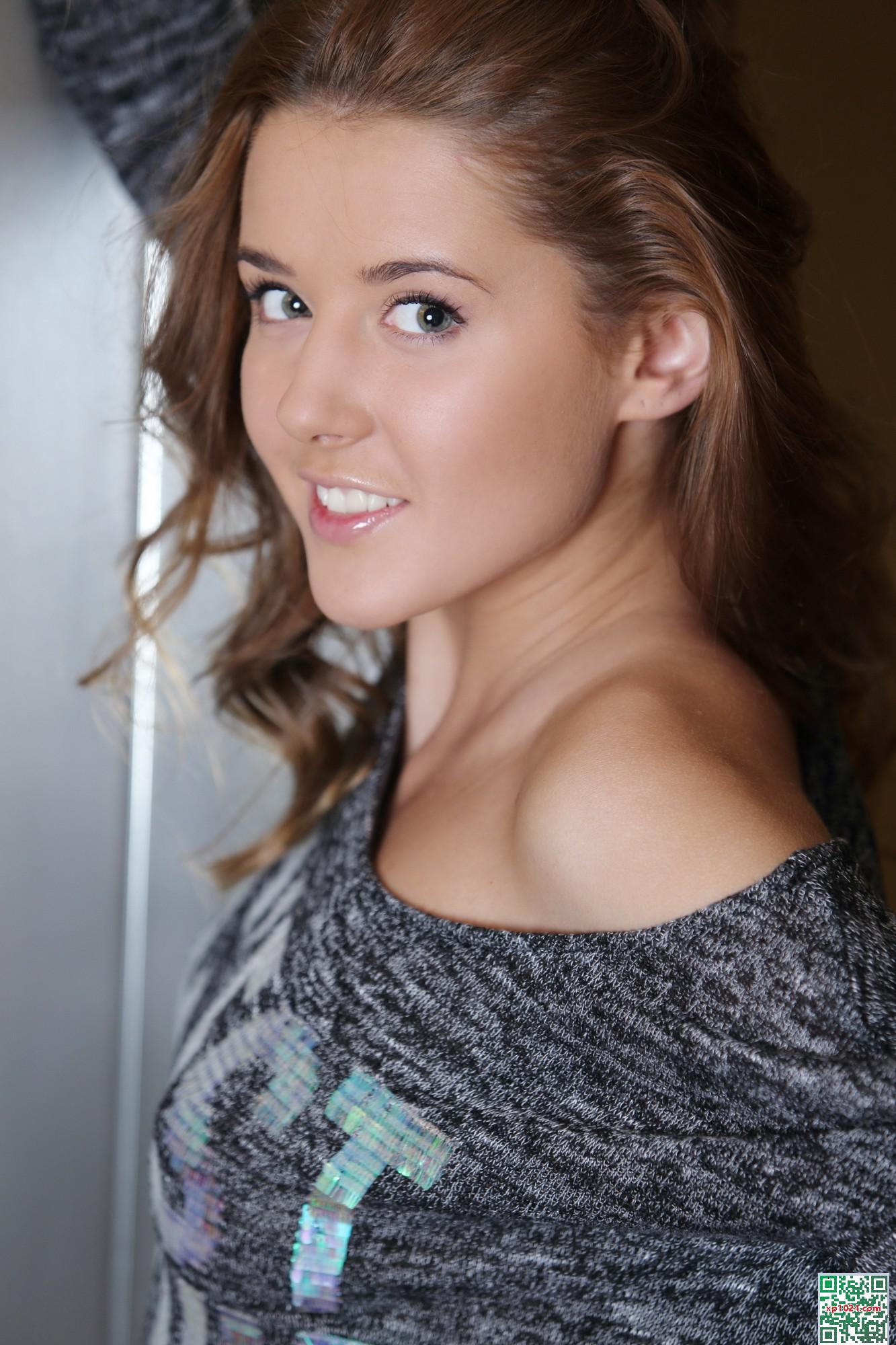 Sybil A &#8211; Hall Pass (117p)