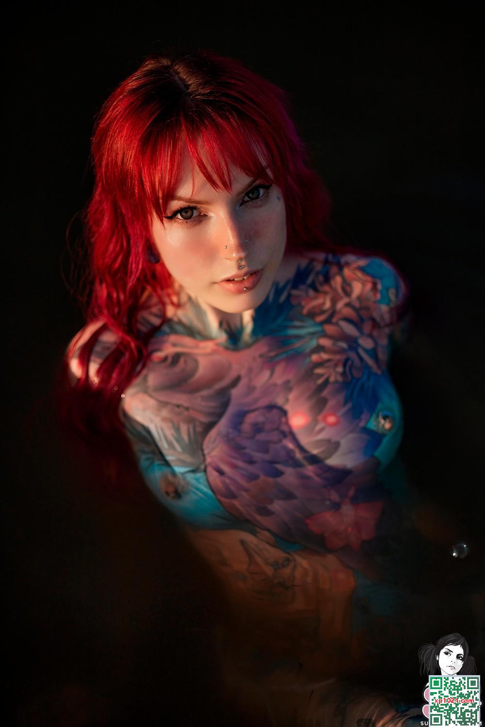 (Suicide Girls) 20 mars 2025 &#8211; Hellia &#8211; les sirènes existent (48p)